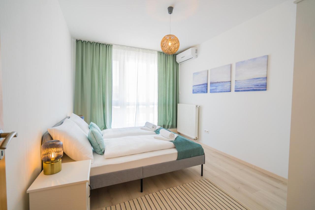 MF Golden Coast Panorama Apartment Siófok Exterior foto