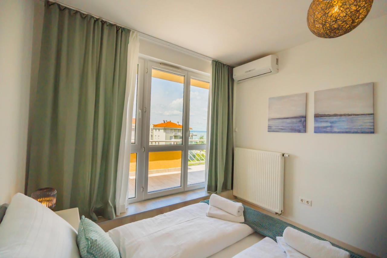 MF Golden Coast Panorama Apartment Siófok Exterior foto